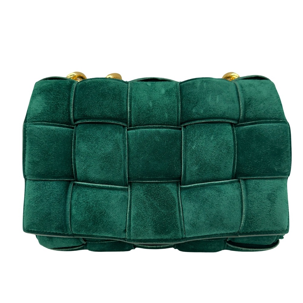 Bottega Veneta
Suede Chain Padded Cassette Bag